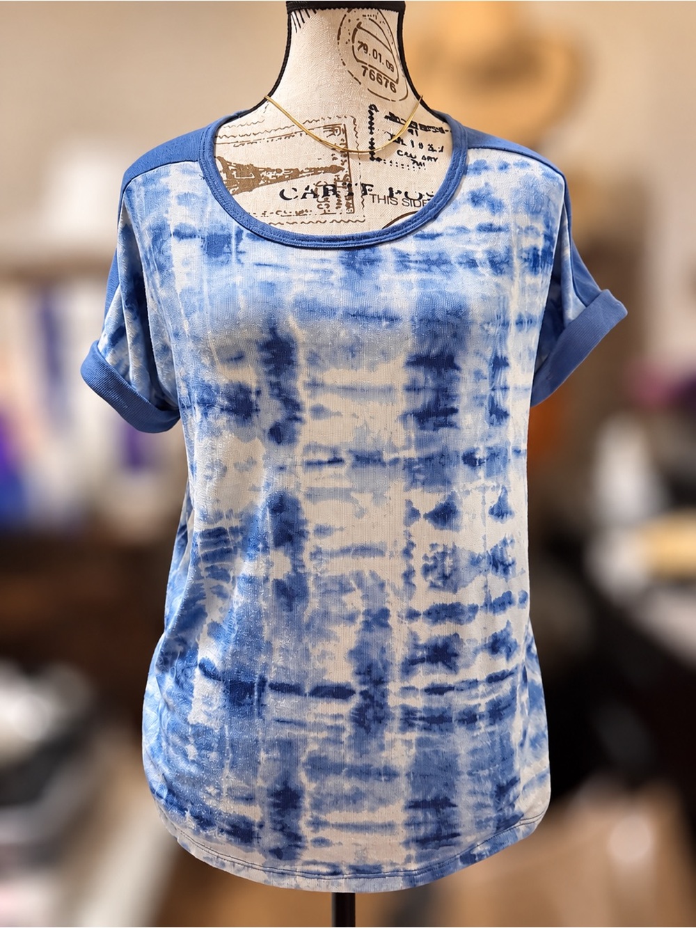 Lucky Brand Women’s Blue Tie Dye Short Sleeve Top Large
